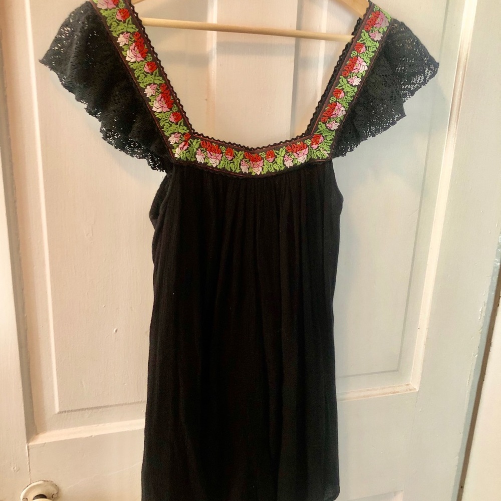 UO floral / black romper